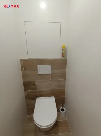 Pronájem bytu 3+kk, Praha - Vršovice, Taškentská, 57 m2