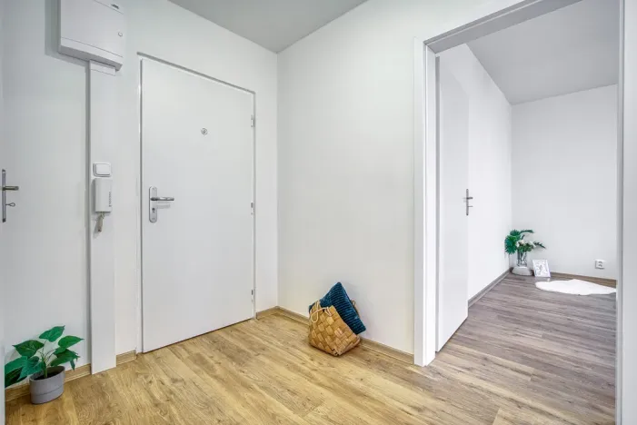 Pronájem bytu 2+1, Jirkov, Hornická, 51 m2