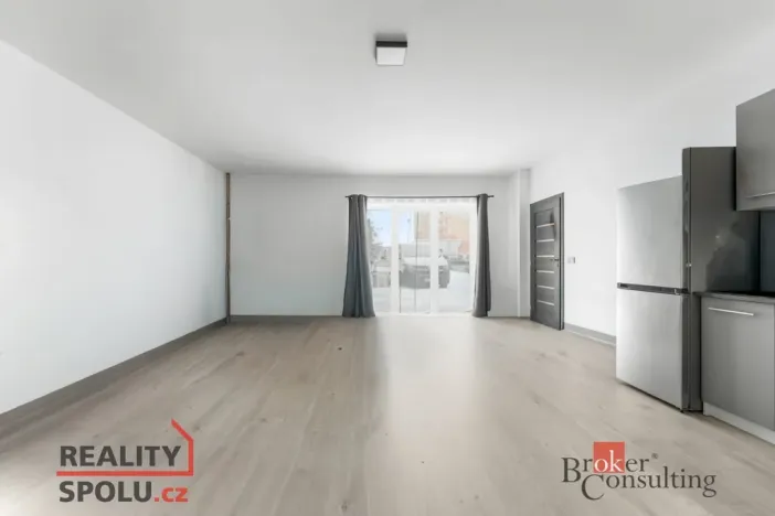 Prodej bytu 2+kk, Kladno - Kročehlavy, Arménská, 60 m2