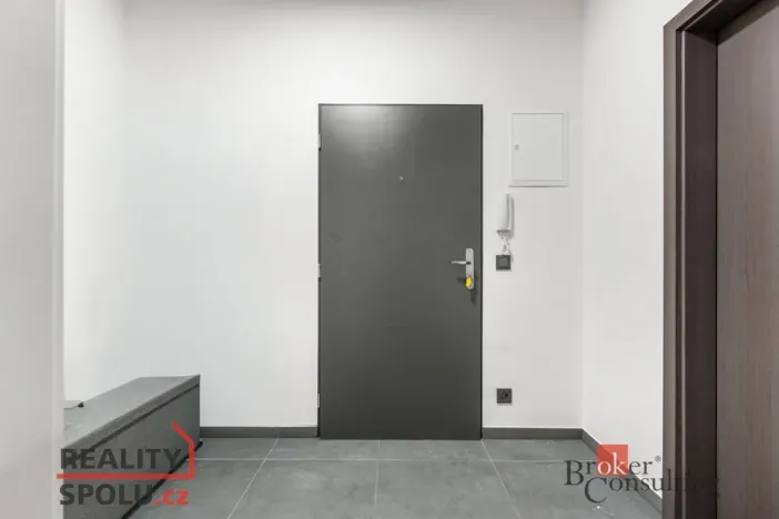 Prodej bytu 2+kk, Kladno - Kročehlavy, Arménská, 73 m2