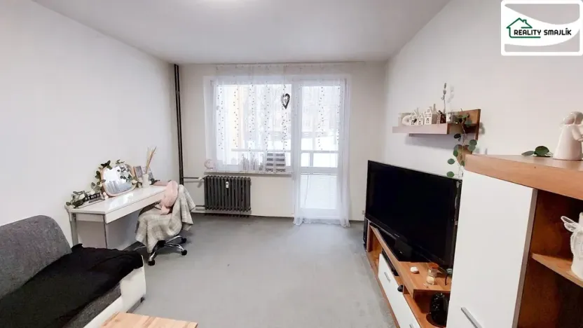 Pronájem bytu 2+1, Cheb, Stavbařů, 63 m2