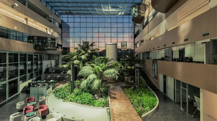 Pronájem kanceláře, Praha - Modřany, Mezi vodami, 610 m2