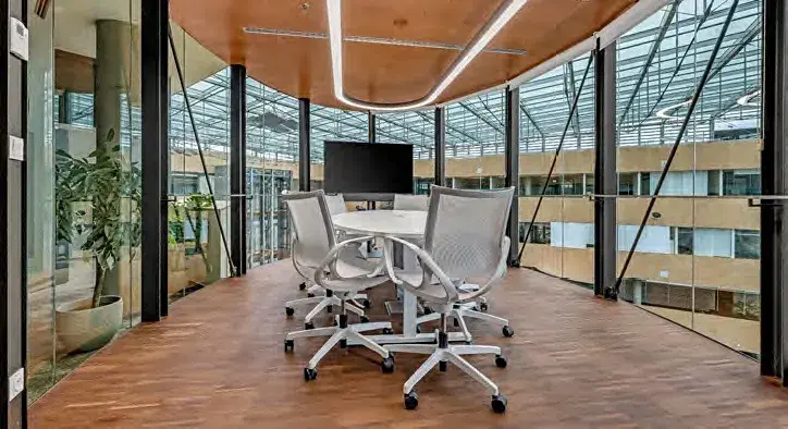 Pronájem kanceláře, Praha - Modřany, Mezi vodami, 610 m2