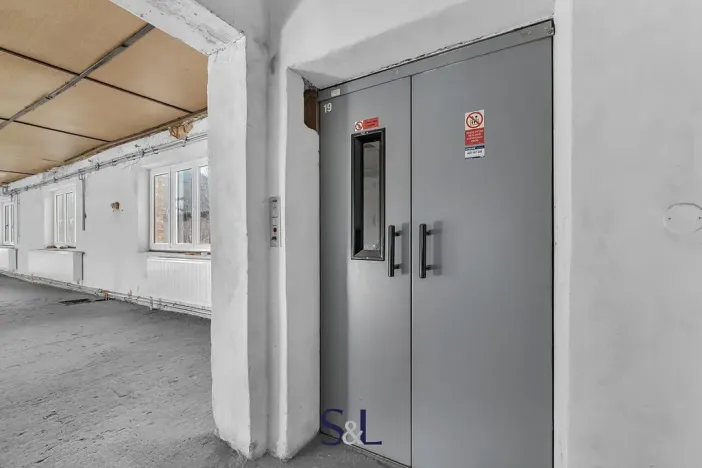 Prodej výrobních prostor, Skalice u České Lípy, 4783 m2