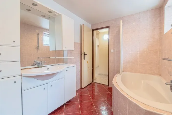 Prodej rodinného domu, Šternberk, Opluštilova, 255 m2