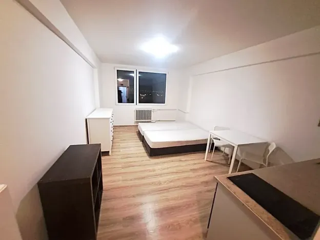 Pronájem bytu 1+kk, Praha - Radotín, Vrážská, 28 m2