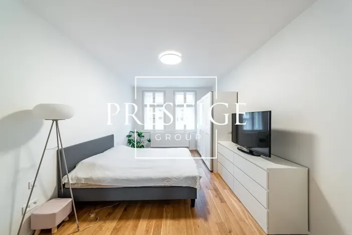 Pronájem bytu 2+kk, Praha - Smíchov, Plzeňská, 45 m2