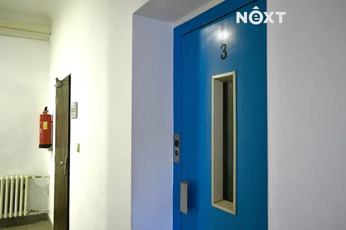 Pronájem kanceláře, České Budějovice, nám. Přemysla Otakara II., 150 m2