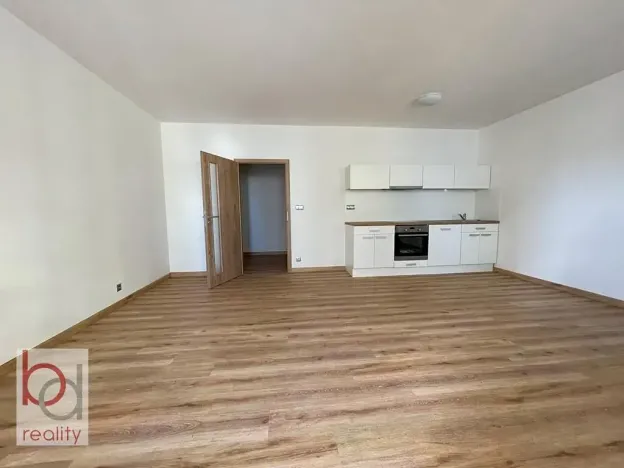 Prodej bytu 1+kk, České Budějovice, České Vrbné, 45 m2