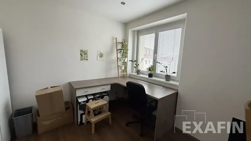 Pronájem bytu 3+kk, Praha - Kobylisy, Služská, 82 m2