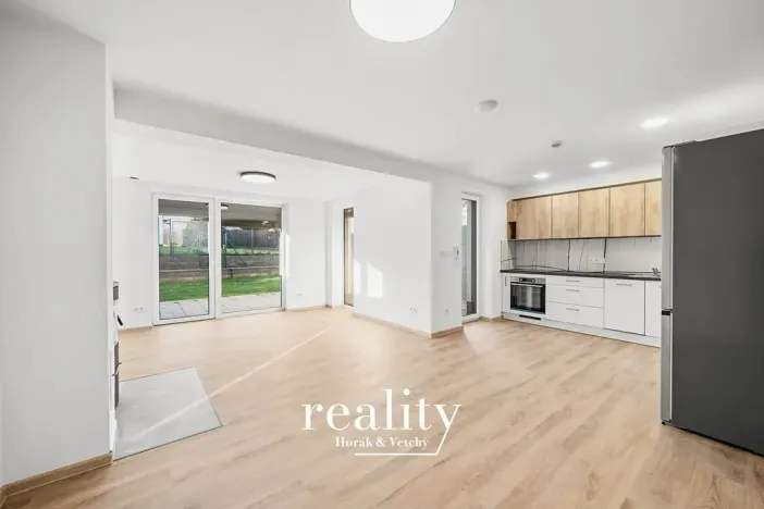 Pronájem bytu 2+kk, Jihlava, Na Nivách, 66 m2