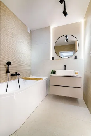 Prodej bytu 3+1, Ostrava, Ahepjukova, 67 m2