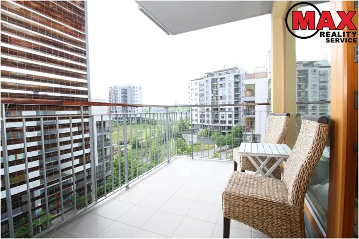 Pronájem bytu 2+kk, Praha - Hrdlořezy, V třešňovce, 61 m2