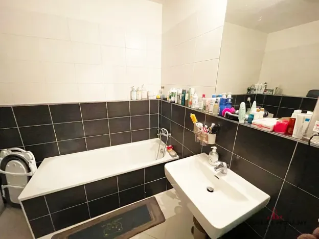 Pronájem bytu 2+kk, Praha - Dolní Měcholupy, Kardausova, 54 m2