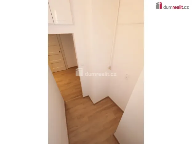 Pronájem bytu 2+kk, Praha - Vinohrady, Mrštíkova, 57 m2