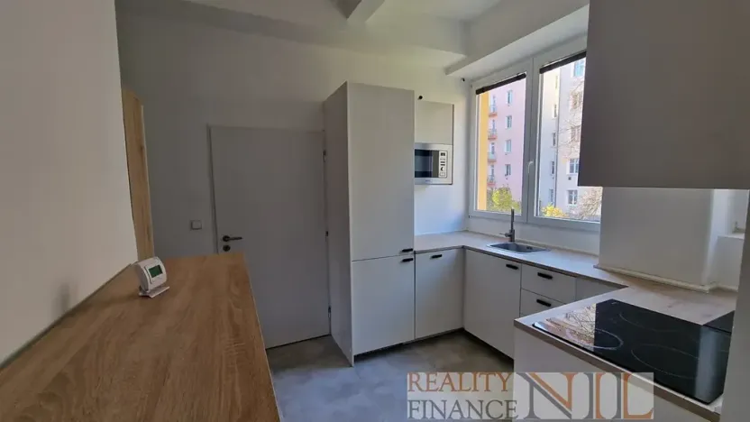 Pronájem bytu 3+kk, Plzeň, Edvarda Beneše, 73 m2