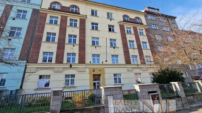 Pronájem bytu 3+kk, Plzeň, Edvarda Beneše, 73 m2