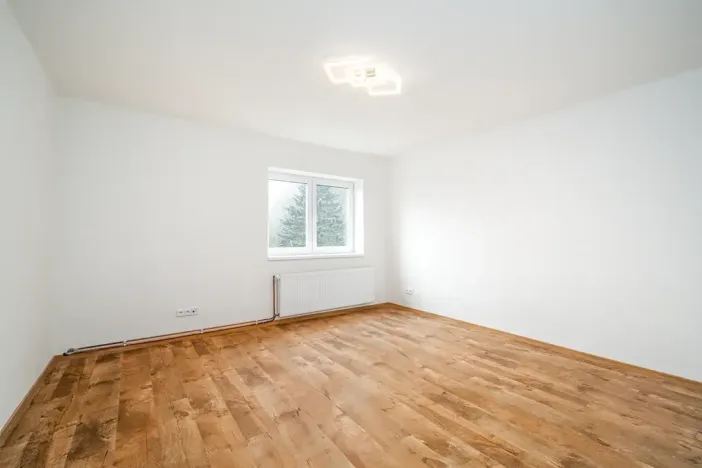 Pronájem bytu 2+1, Týnec nad Sázavou, U Janovického potoka, 70 m2