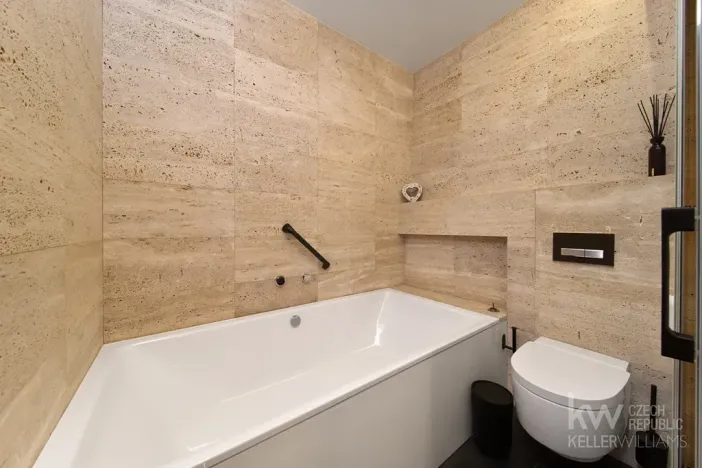 Prodej rodinného domu, Loučná pod Klínovcem, 486 m2