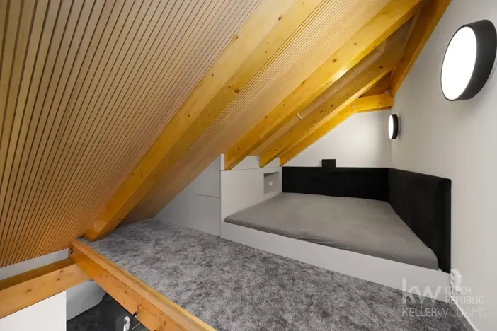 Prodej rodinného domu, Loučná pod Klínovcem, 486 m2