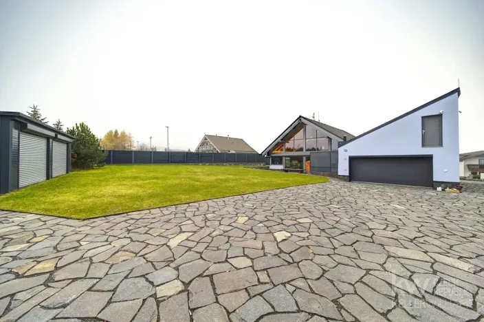 Prodej rodinného domu, Loučná pod Klínovcem, 486 m2