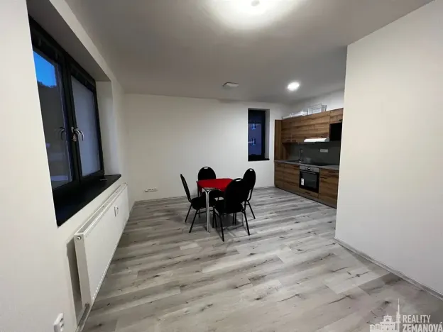 Pronájem bytu 2+kk, Praha - Malá Chuchle, Paroplavební, 44 m2