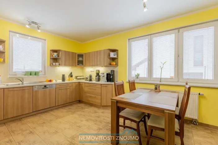 Prodej rodinného domu, Vrbátky, 167 m2