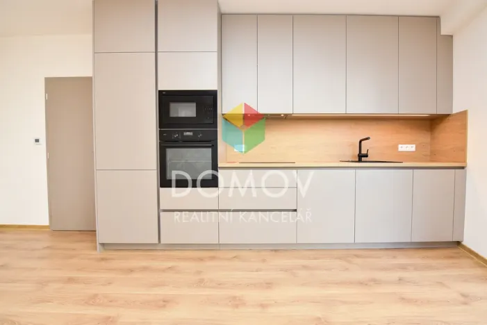 Pronájem bytu 2+kk, Beroun, Na Máchovně, 61 m2