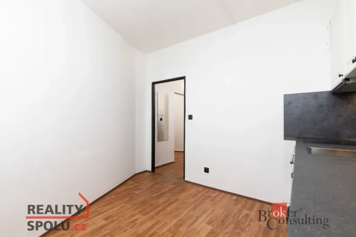 Pronájem bytu 1+1, Ostrava - Zábřeh, Výškovická, 37 m2