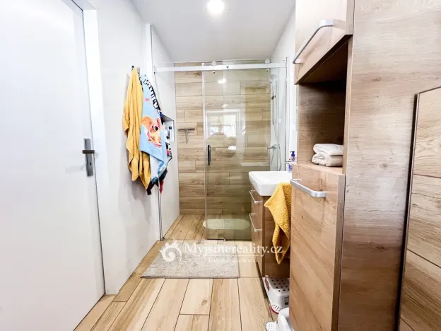 Prodej rodinného domu, Dyjákovičky, 189 m2