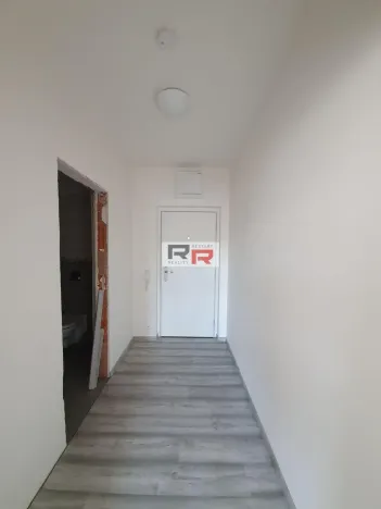 Pronájem bytu 1+kk, Olomouc - Řepčín, Edvarda Beneše, 30 m2