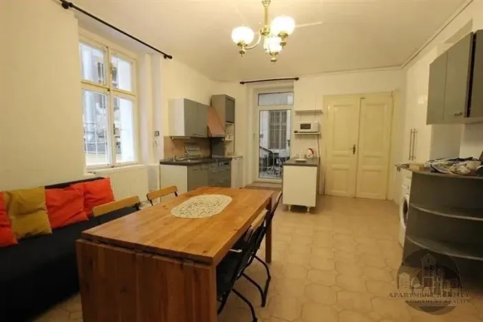 Pronájem bytu 2+kk, Praha - Nové Město, Ječná, 60 m2