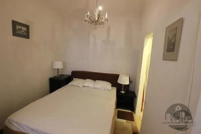 Pronájem bytu 2+kk, Praha - Nové Město, Ječná, 60 m2