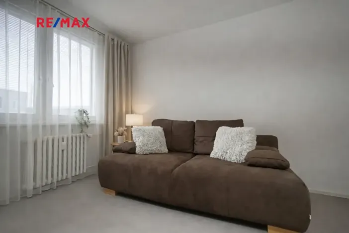 Pronájem bytu 2+kk, Praha - Stodůlky, Nušlova, 42 m2