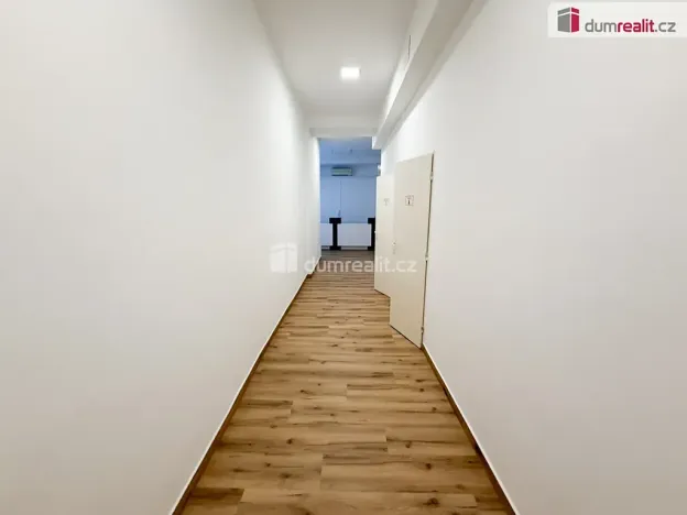 Pronájem kanceláře, Praha - Nové Město, Vodičkova, 141 m2
