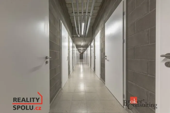 Prodej bytu 1+kk, Praha - Dolní Chabry, Ústecká, 31 m2