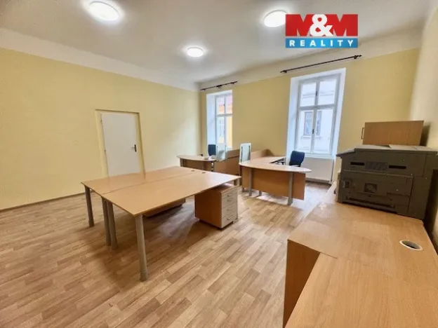 Pronájem kanceláře, Chomutov, Ruská, 125 m2