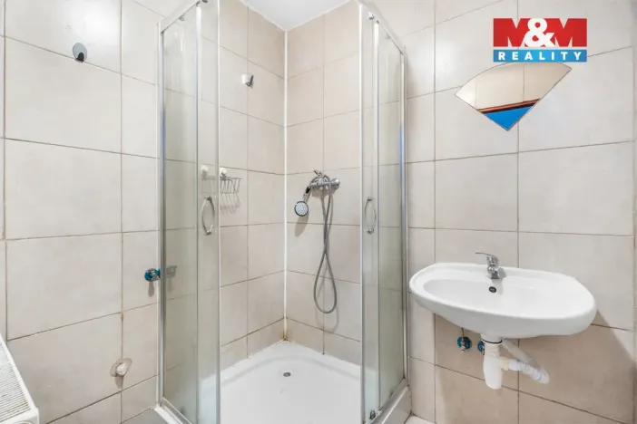 Prodej ubytování, Janov nad Nisou, 400 m2