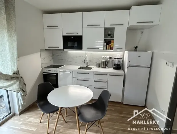 Pronájem bytu 2+kk, Kutná Hora, Pobřežní, 48 m2