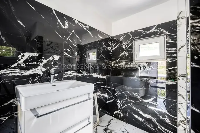 Prodej ubytování, Český Krumlov, 186 m2