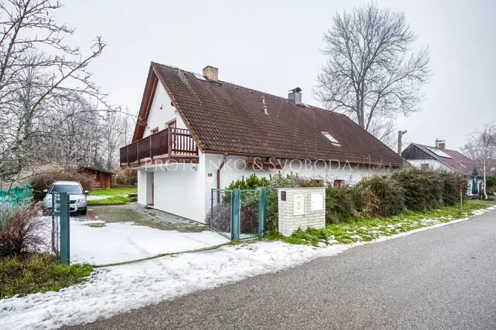 Prodej apartmánu, Nová Pec, 330 m2