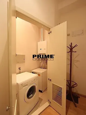 Pronájem bytu 2+kk, Praha - Vinohrady, Belgická, 42 m2