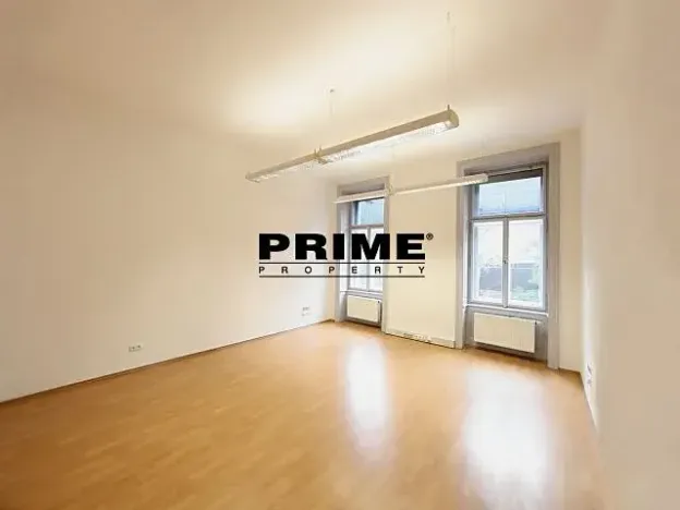 Pronájem kanceláře, Praha - Smíchov, Štefánikova, 63 m2