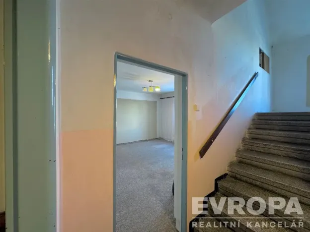 Prodej rodinného domu, Plzeň - Doubravka, Na Dlouhých, 200 m2