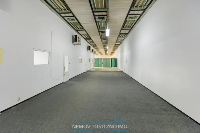 Pronájem skladu, Znojmo, Uhelná, 450 m2