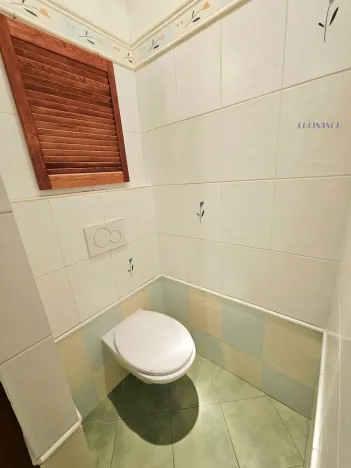 Prodej bytu 2+1, Kralupy nad Vltavou - Lobeček, nám. Mládežníků, 53 m2