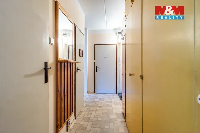 Prodej bytu 3+1, Cvikov - Cvikov II, Sídliště, 67 m2