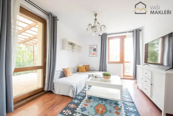 Pronájem rodinného domu, Mochov, Na Zátiší, 183 m2