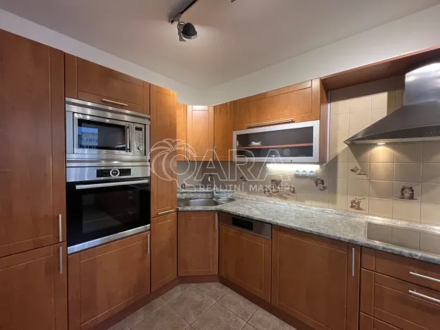 Pronájem bytu 3+kk, Praha - Braník, Novodvorská, 67 m2