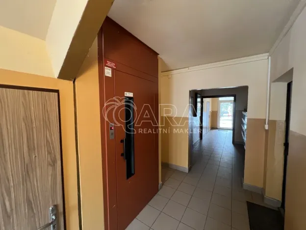 Pronájem bytu 3+kk, Praha - Braník, Novodvorská, 67 m2